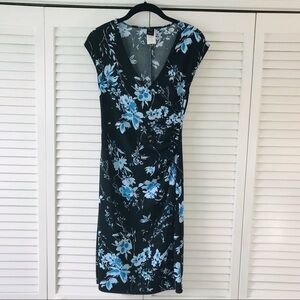 2/$25 WRAPPER Black Blue Sleeveless V-Neck Dress Size S